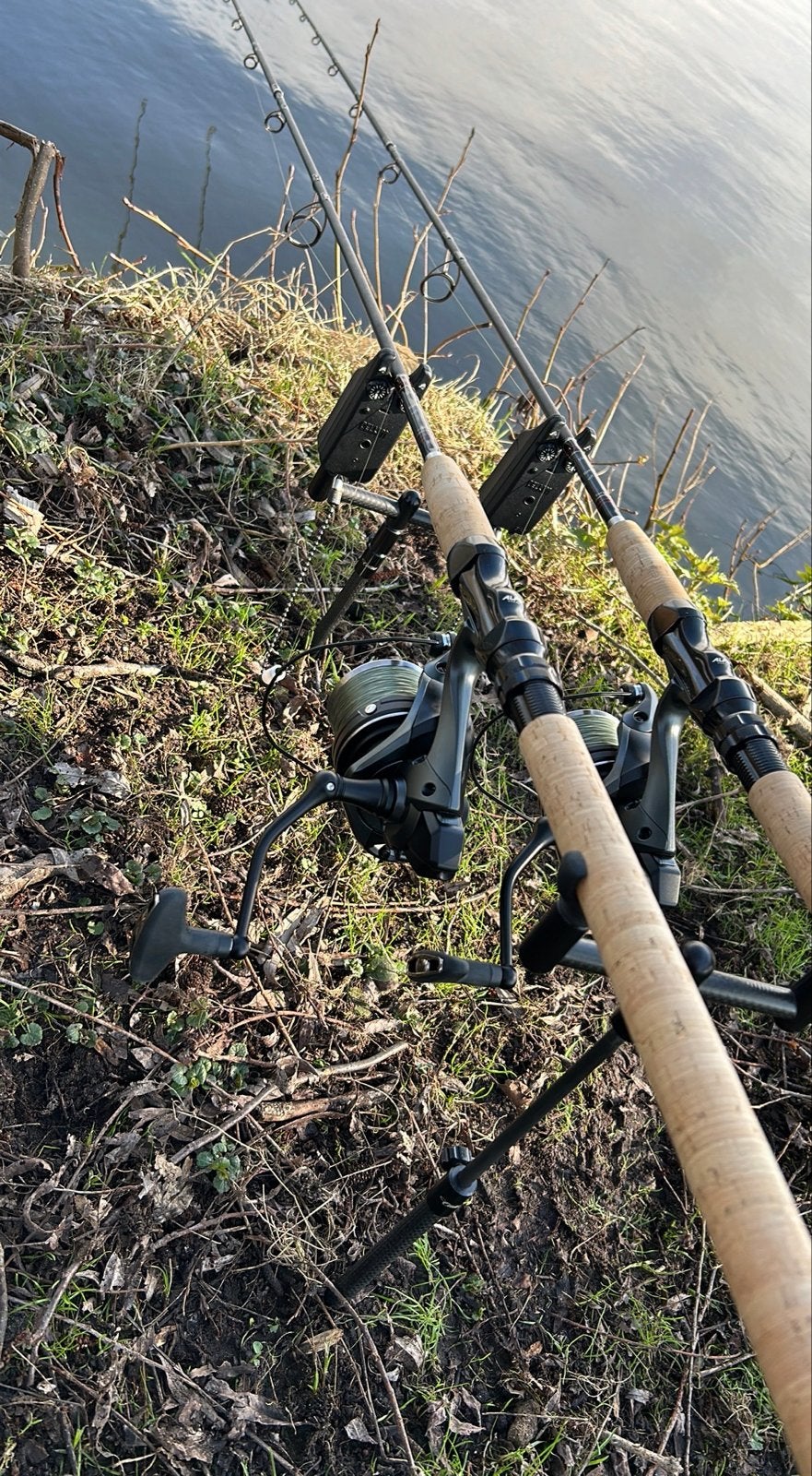 2x Victory Renegade 10ft 2,25lb incl 2 Aqua 10ft sleeves, Ophalen, Zo goed als nieuw, Werphengel