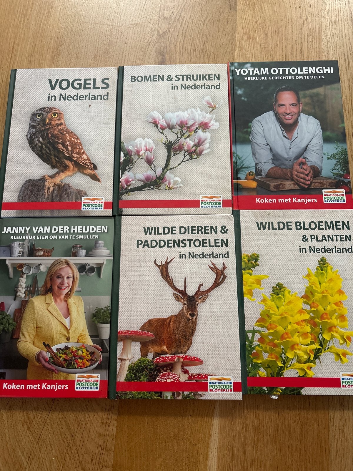 6 boeken van de Nationale Postcode Loterij, Ophalen, Zo goed als nieuw, Natuur algemeen