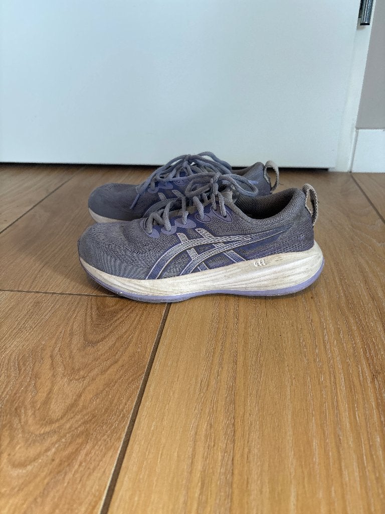 Asics sportschoenen maat 35, Gebruikt, Hardloopschoenen, Ophalen of Verzenden, Hardlopen