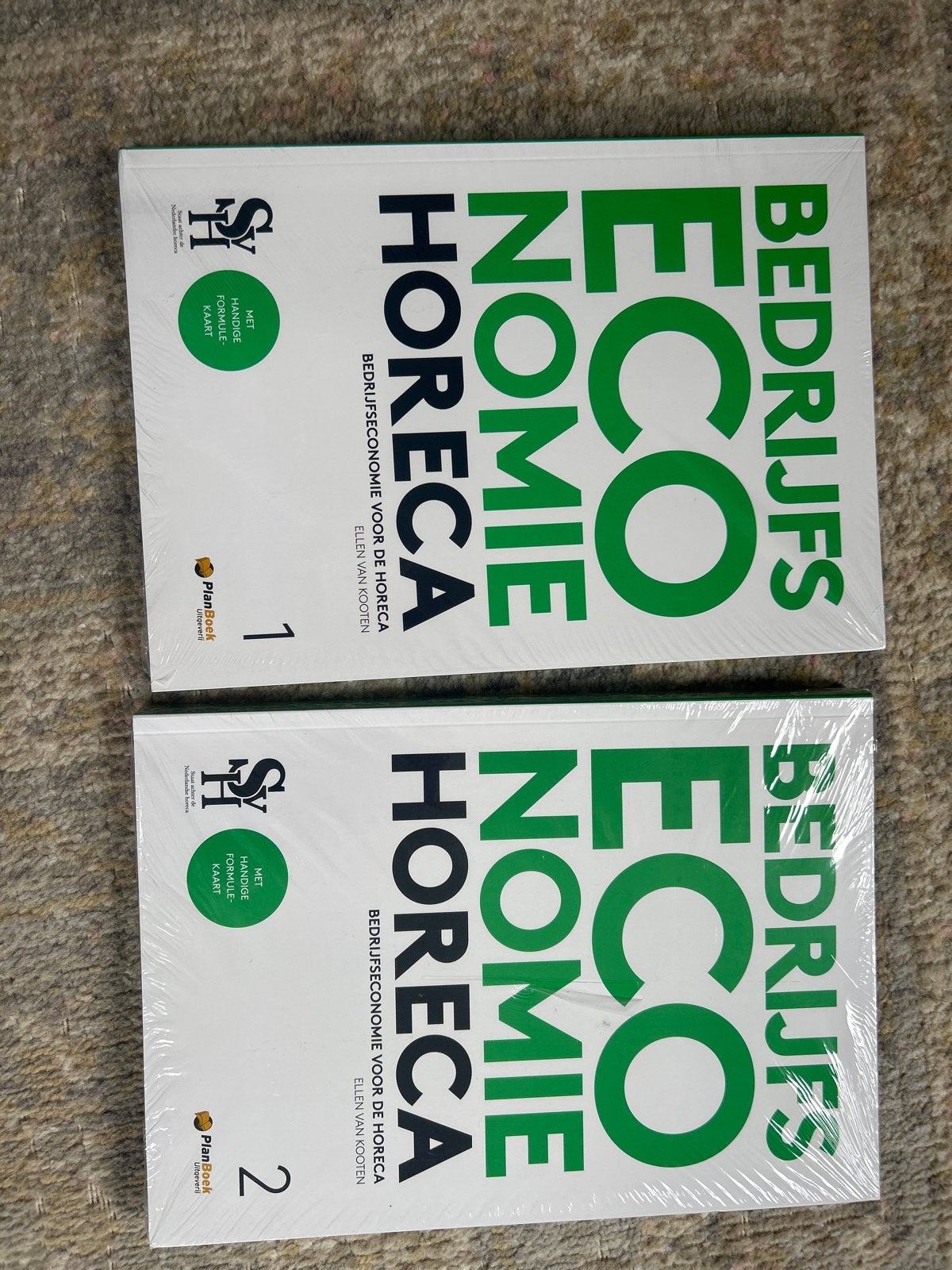 Bedrijfseconomie Horeca deel 1 & 2 - Splinternieuw, Ophalen of Verzenden, Gamma, Nieuw, MBO