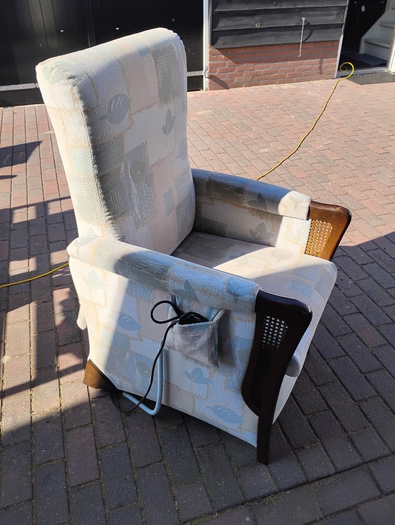 Relax fauteuil, Ophalen, Overige materialen, Gebruikt, 75 tot 100 cm