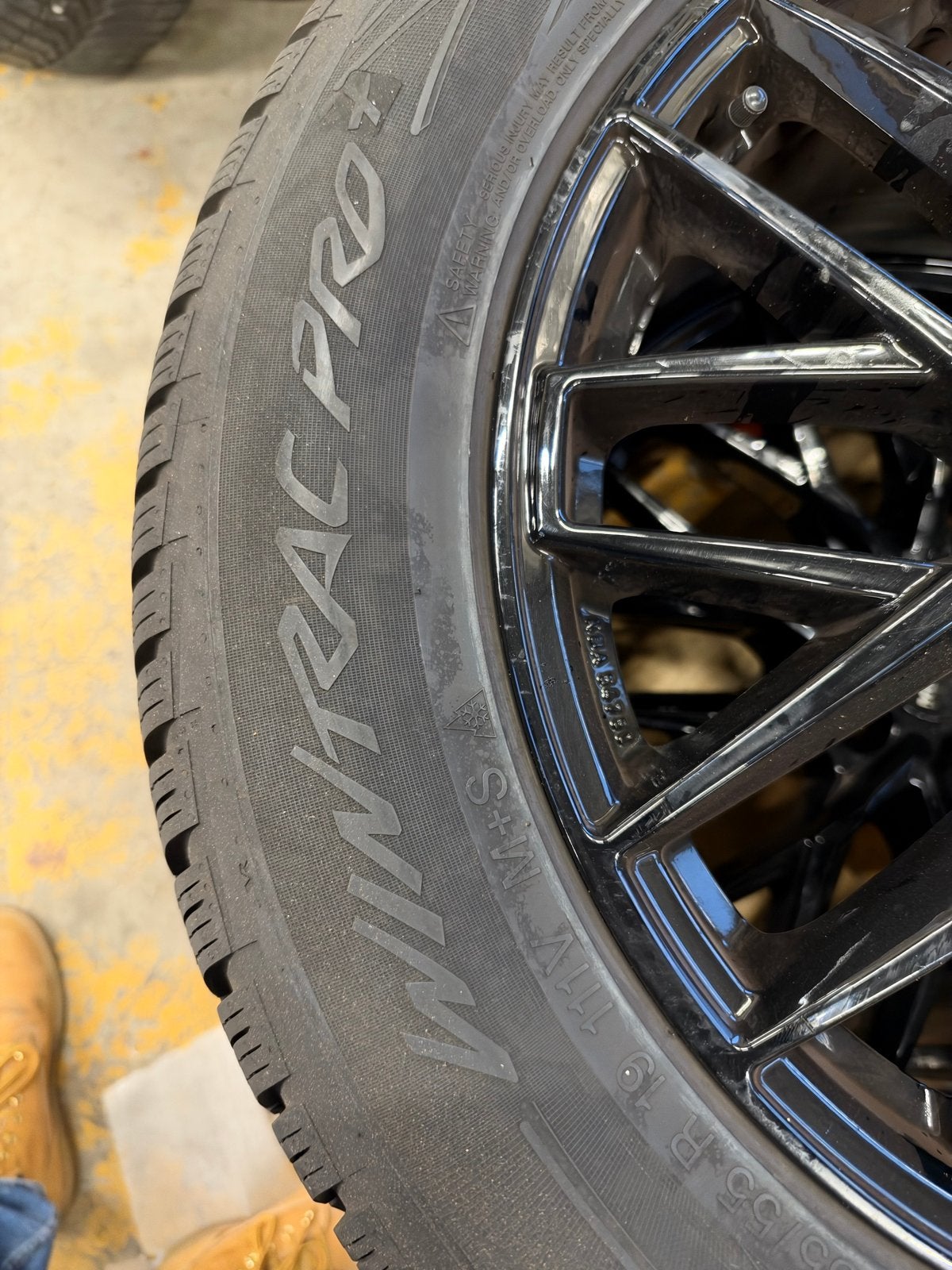 Audi Q7 2020 Winterbanden met Velgen - 255/55 R19, 19 inch, Gebruikt, 255 mm, Banden en Velgen
