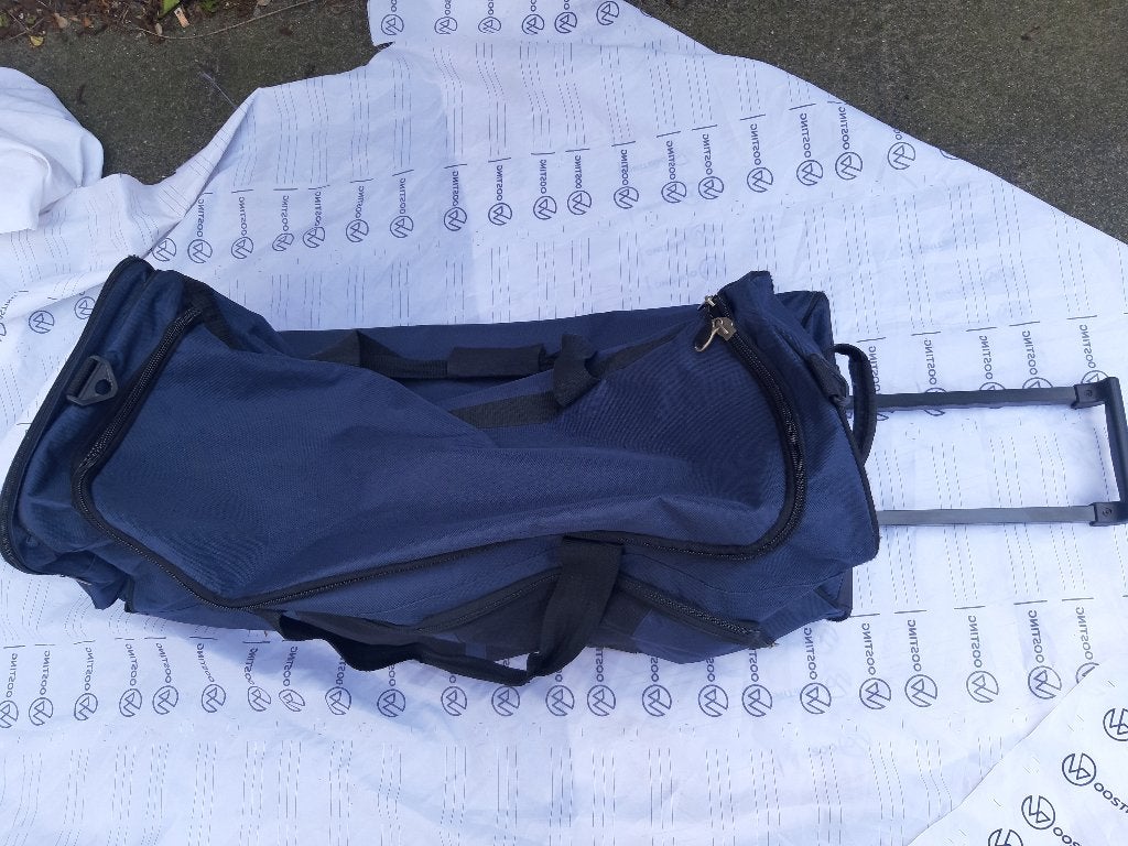Trolley, Enrico Benetti, twee stevige wielen. blauw, In zeer, Sieraden, Tassen en Uiterlijk, Koffers, Ophalen, Wieltjes, 50 tot 60 cm
