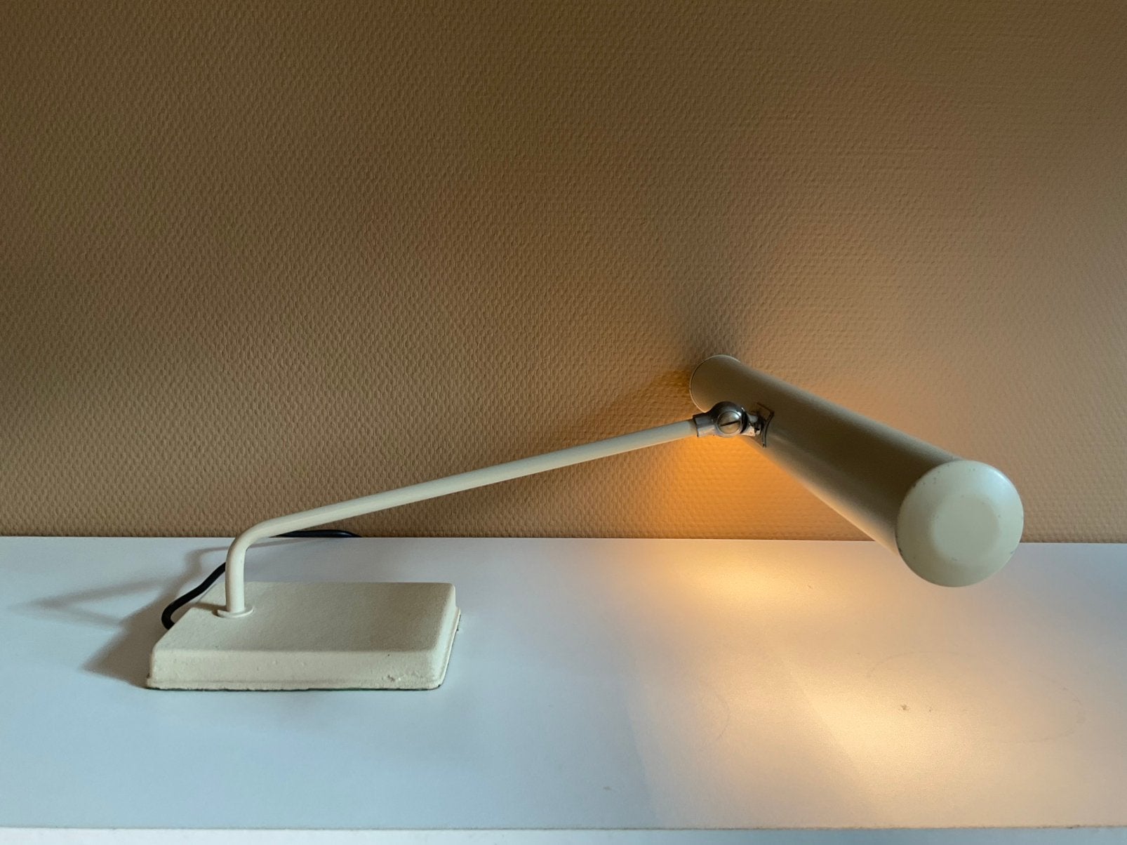 Prachtige pianolamp crème van kleur ruim 40 cm, Huis en Inrichting, Beige, Overige typen, Gebruikt, E14 (klein)