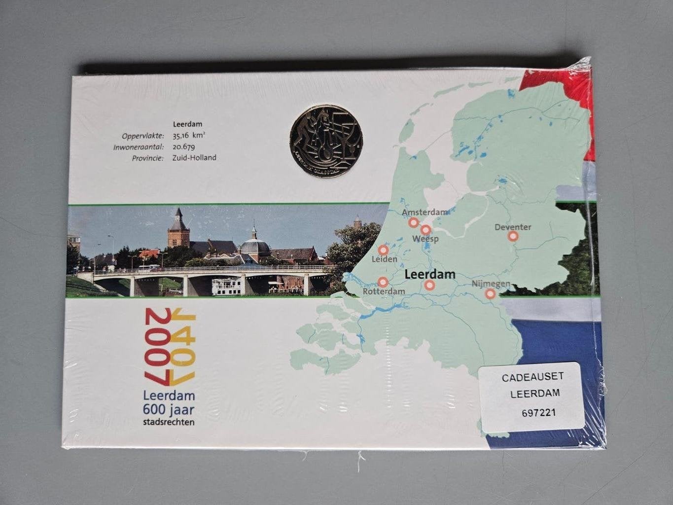 Luxe Boekje Mooi Nederland 2007 Leerdam zie beschrijving, Ophalen of Verzenden