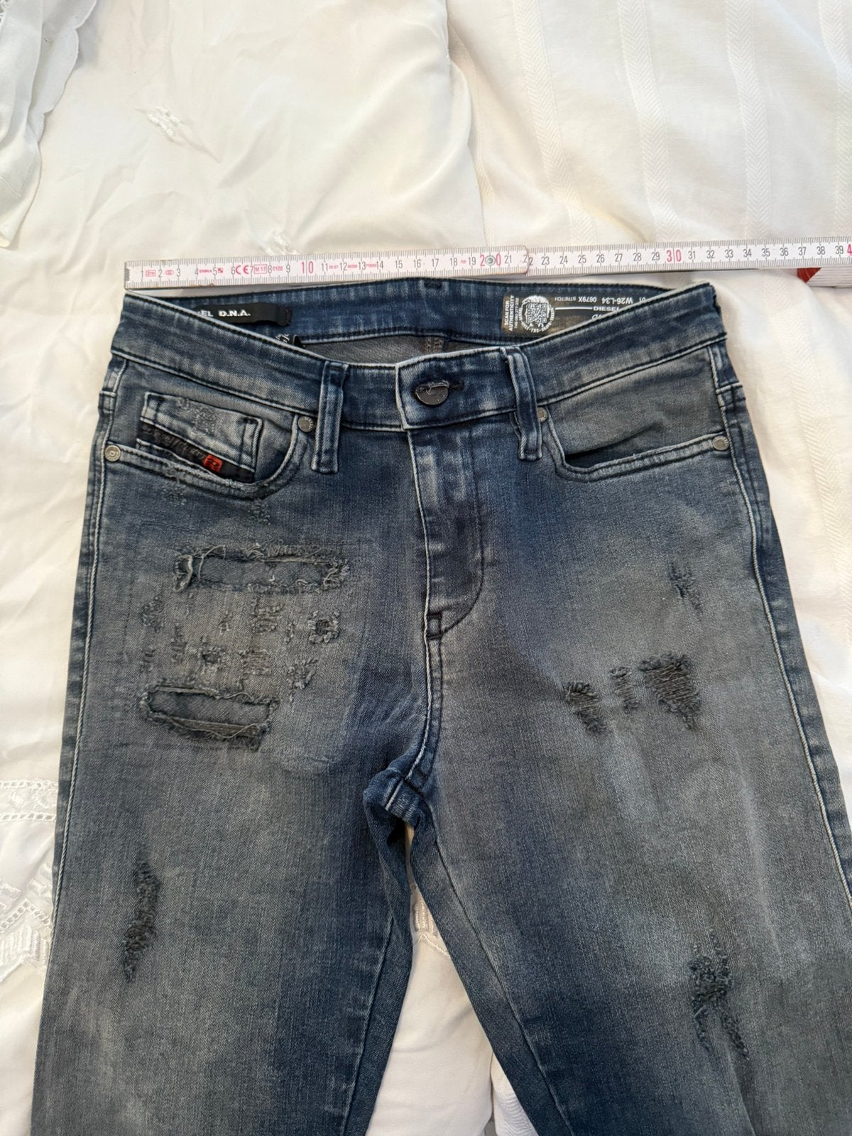 Geweldige Diesel DNA Skinzee jeans in Maat 26 Lengte 34., Ophalen of Verzenden, Zo goed als nieuw, W27 (confectie 34) of kleiner