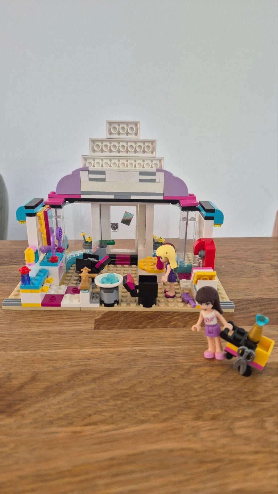 LEGO Friends Kapsalon van Heartlake City (41093)