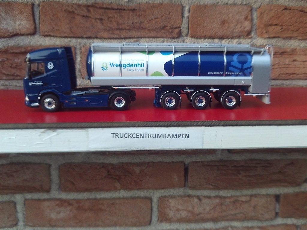 WSI  Daf  XF  SH  4 x 2  van  Vreugdenhil., Hobby en Vrije tijd, Modelauto's | 1:50, Ophalen of Verzenden, Nieuw, Bus of Vrachtwagen