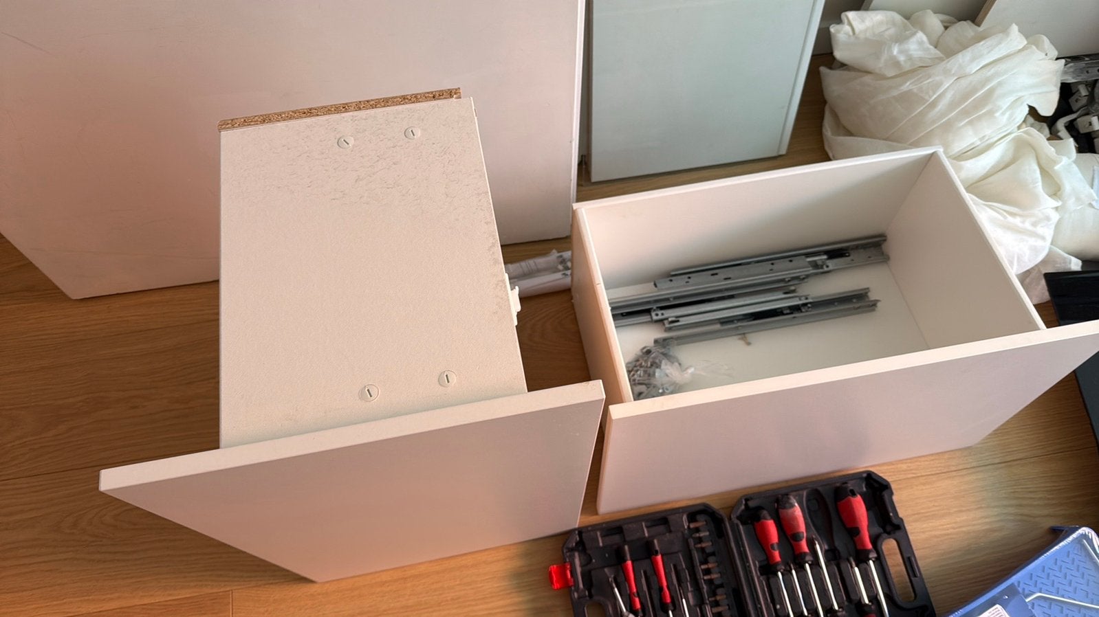Besta lade wit, Huis en Inrichting, Ophalen, 50 tot 100 cm, Zo goed als nieuw, Minder dan 100 cm