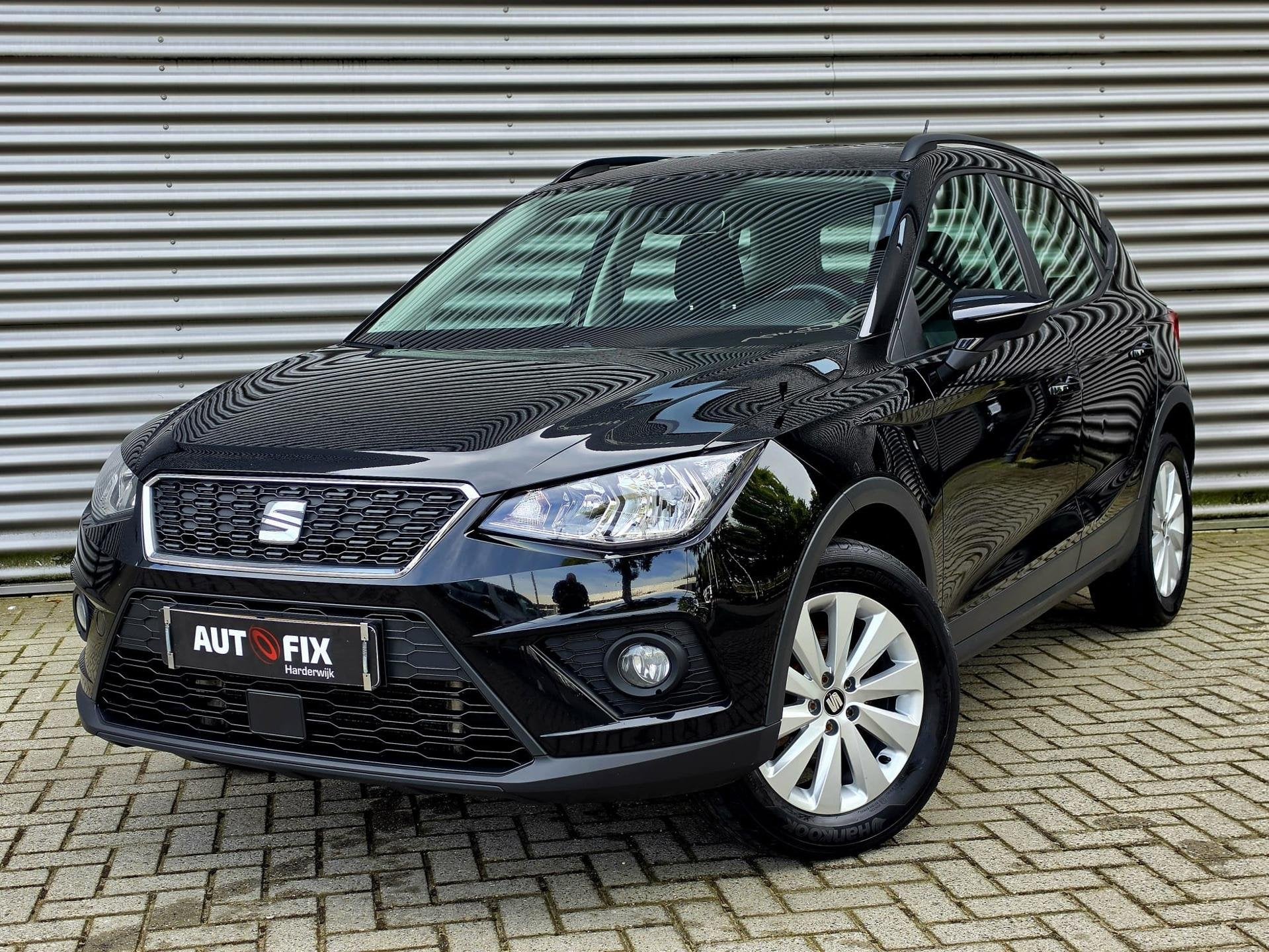 Seat ARONA 1.0 TSI Style / Automaat / Trekhaak / Stoelverw, Stof, 116 pk, Zwart, Bedrijf