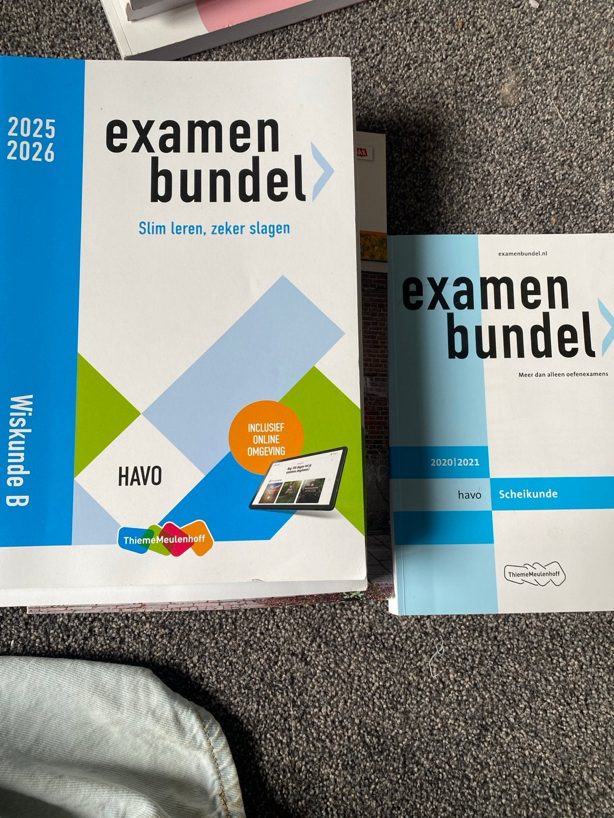 Examenbundels HAVO Wiskunde, Nederlands, Scheikunde, Engels, Ophalen, Gelezen, HAVO, Wiskunde B
