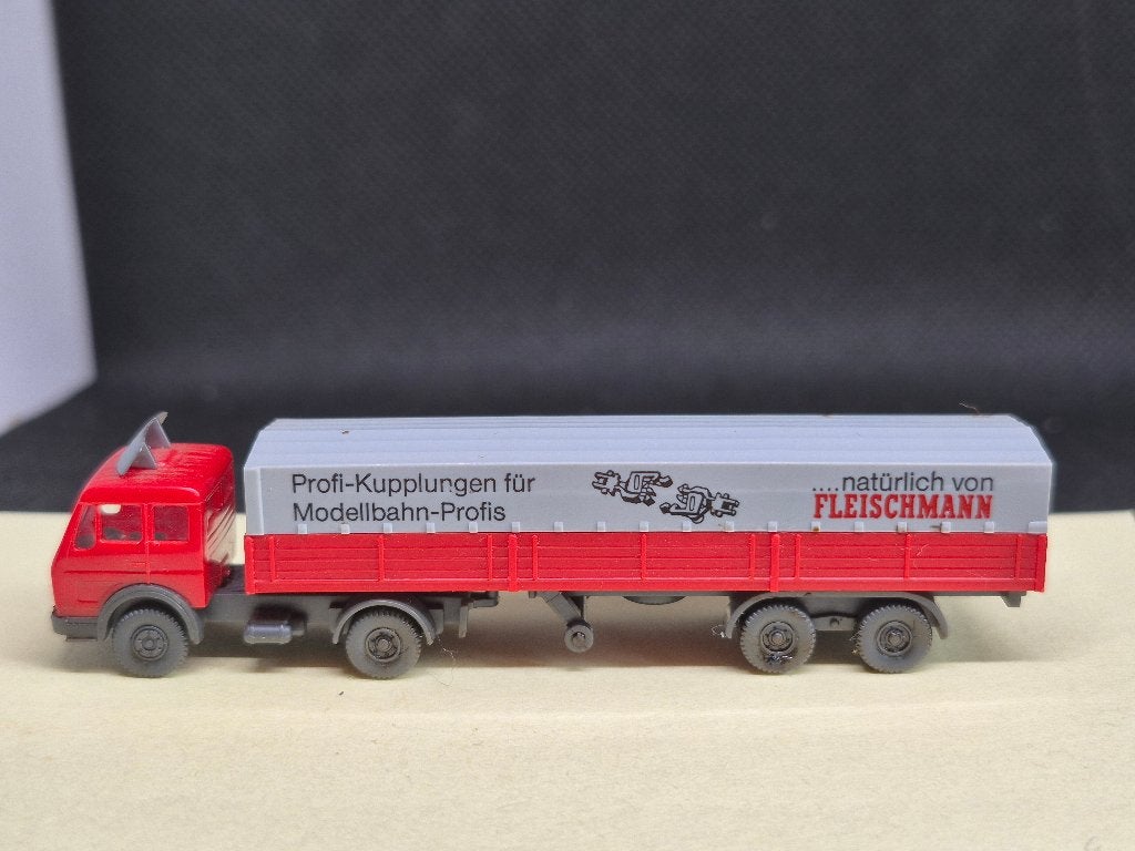 Fleischmann 8274 - Mercedes met huifoplegger (15496), Gebruikt, Gelijkstroom, Fleischmann, Wagon