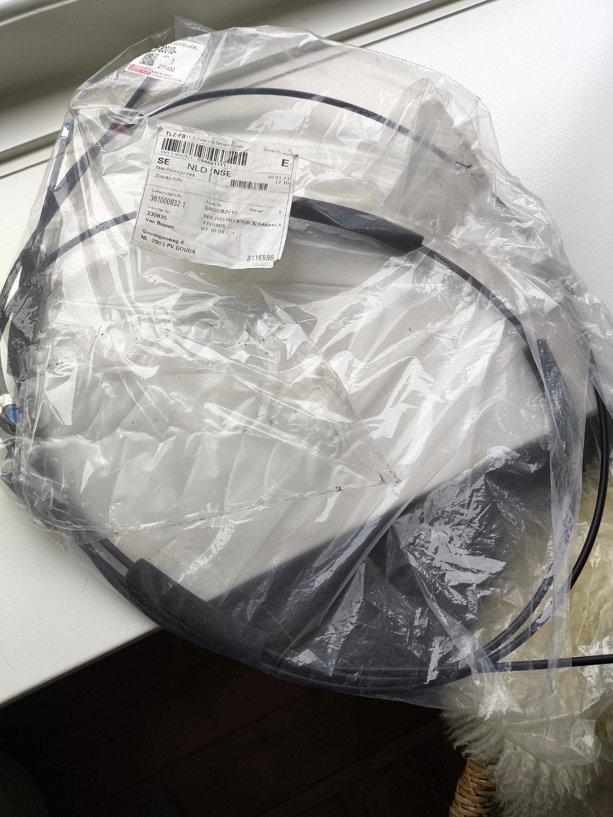 Daihatsu Achterklep Kabel - Nieuw (64680-B2010), Auto-onderdelen, Ophalen, Daihatsu, Achterklep, Nieuw