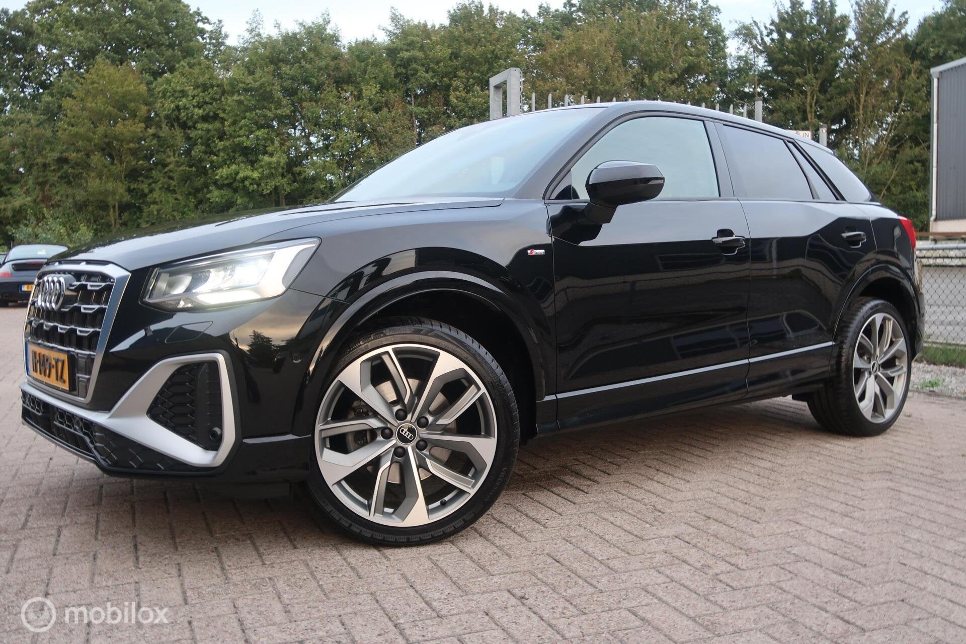 Audi Q2 35 TFSI S-LINE B&O, MATRIX LED, PANODAK, KEYLESS, Auto's, 4 cilinders, 150 pk, Zwart, Leder