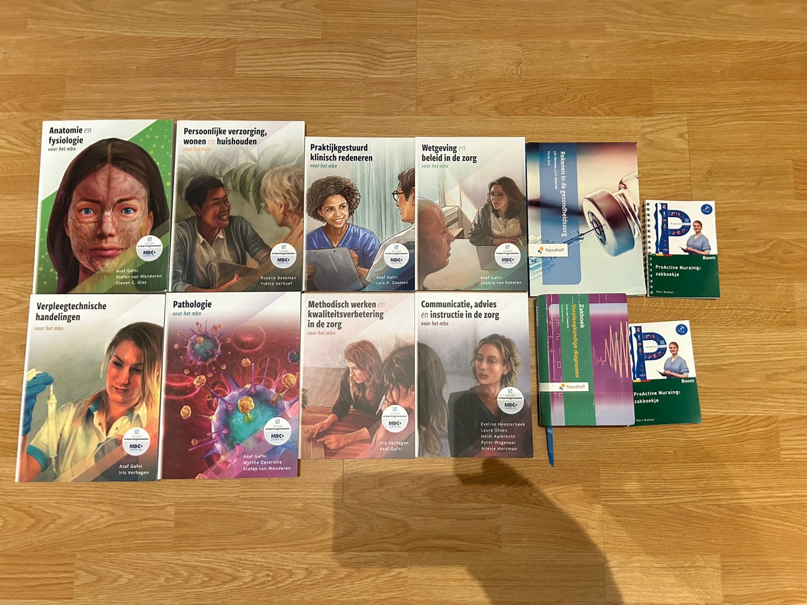 MBO verpleegkunde boeken., Ophalen of Verzenden, Zo goed als nieuw, Overige niveaus