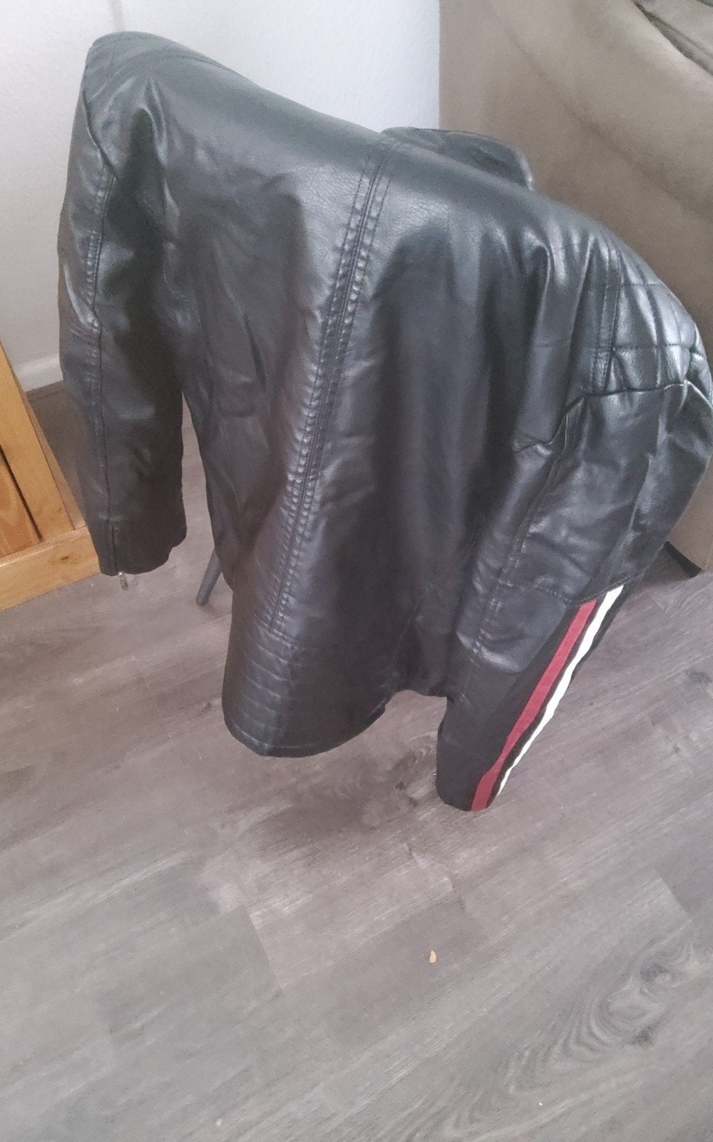 Motorjas leer XL met rode en witte strepen, Motoren, Ophalen, Nieuw zonder kaartje, Dames, Jas | leer