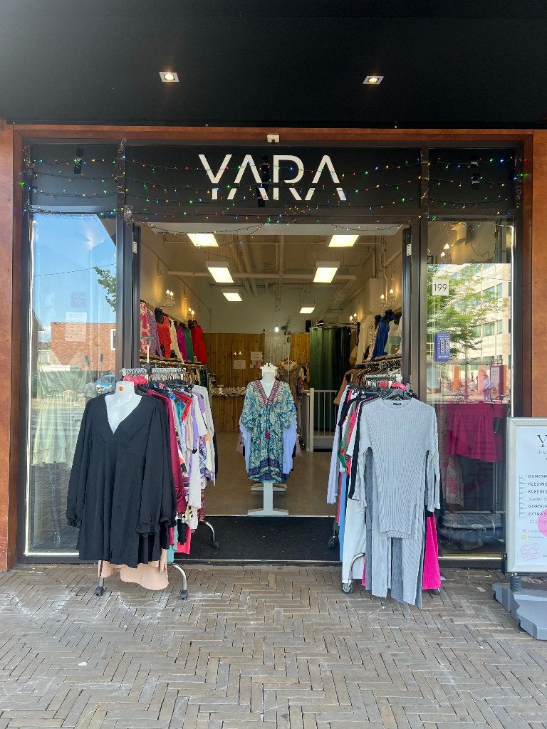 Kleding winkel beschikbaar voor overname, Zakelijke goederen, Exploitaties en Overnames