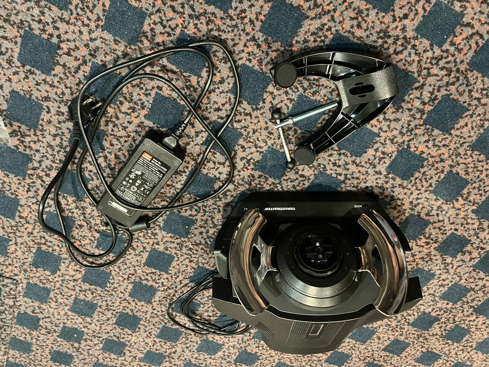 Thrustmaster T500 RS - Krachtige Force Feedback, Ophalen, Racestuur, Gebruikt, Force feedback