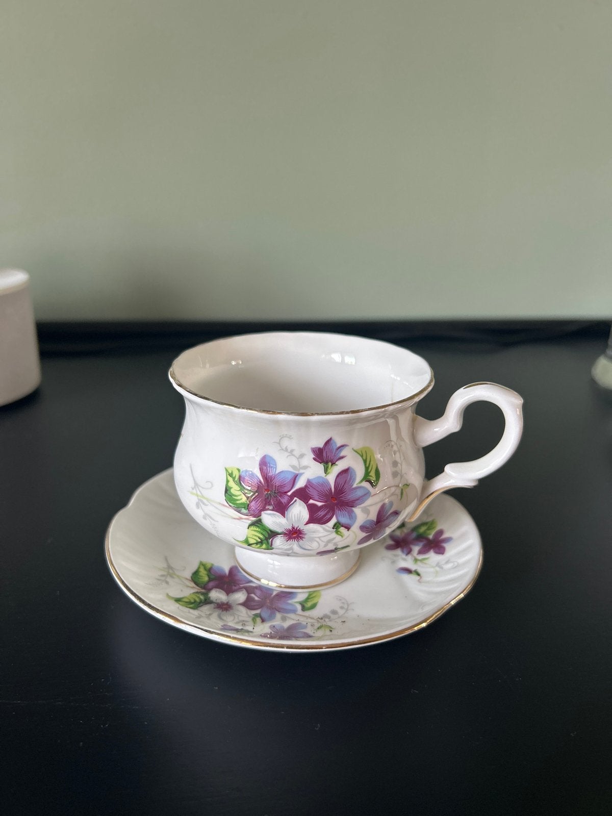 Vintage Staffordshire Crown theepotje met schotel, Ophalen of Verzenden