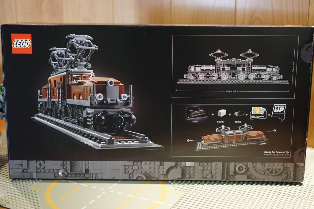 Lego Crocodile Locomotief 10277 Nieuw in doos, Lego, Nieuw, Ophalen of Verzenden, Icons