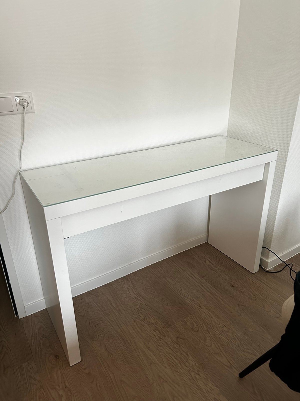 IKEA MALM kaptafel wit met glasplaat en lade, Ophalen, Gebruikt, 75 cm of meer, 60 cm of meer