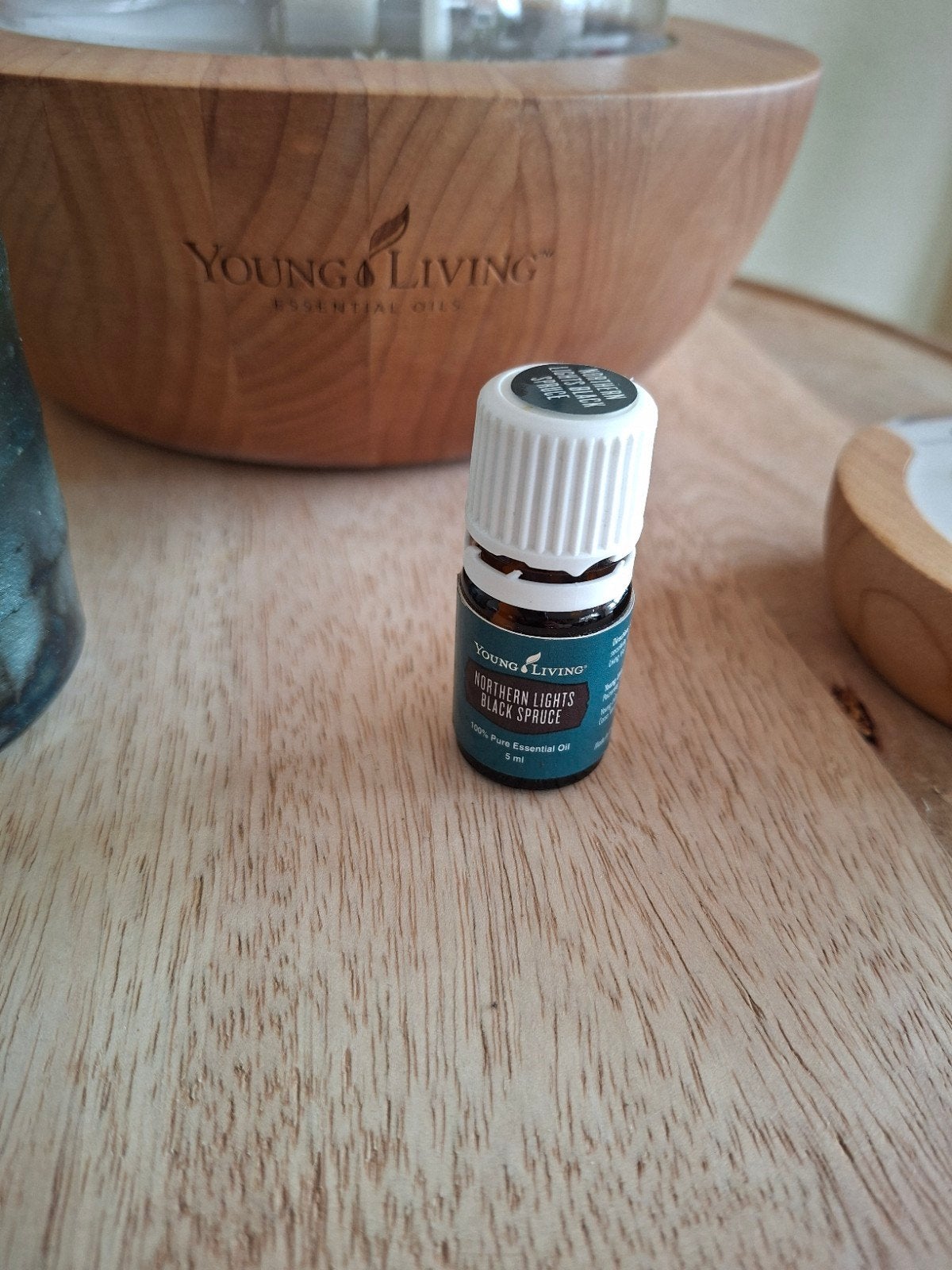 Young Living Nothern Lights Black Spruce 5l, Ophalen of Verzenden, Zo goed als nieuw, Aroma