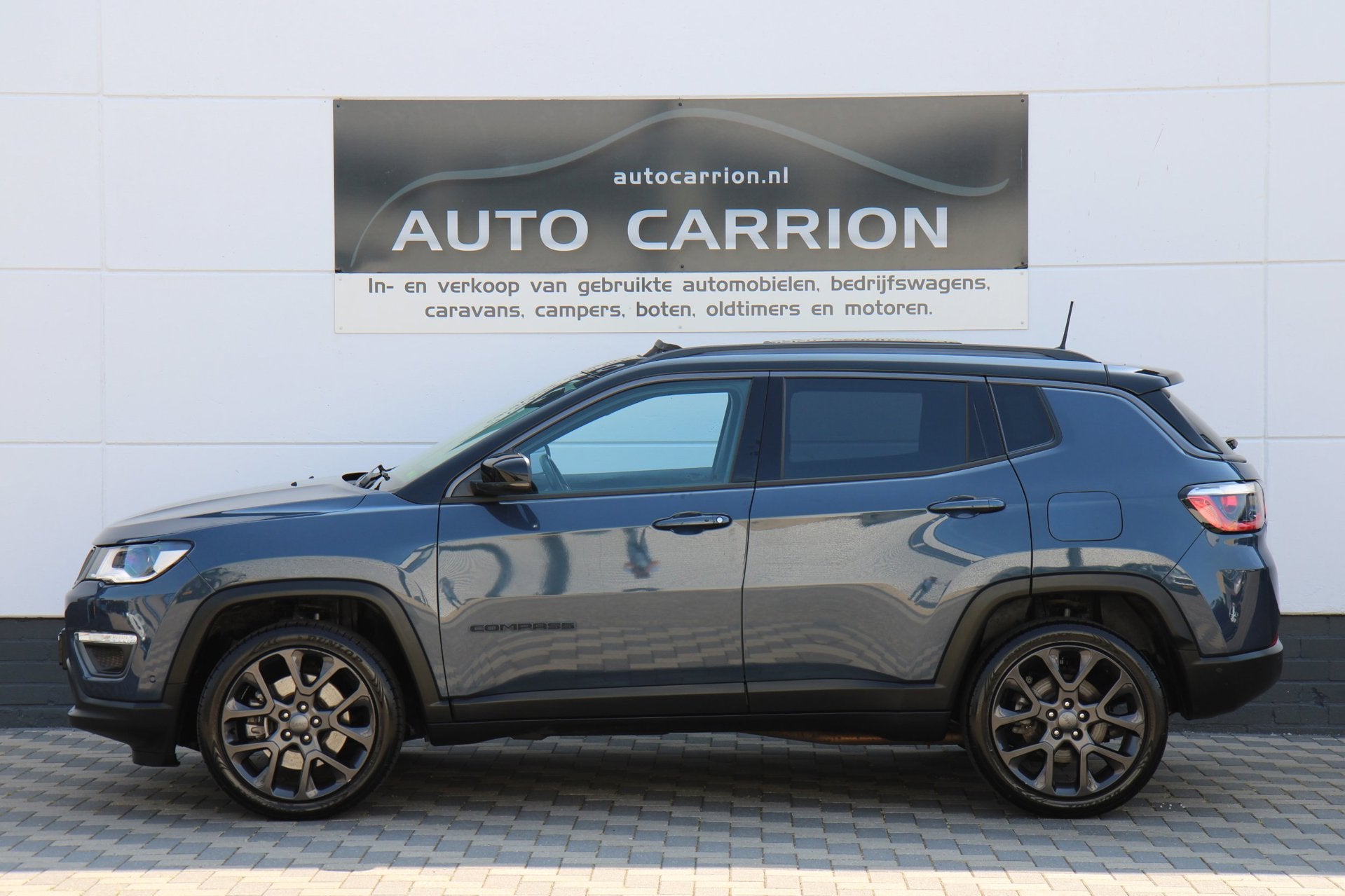 Jeep Compass 4xe 240 Plug-in Hybrid Electric S Pano BTW !, Auto's, Jeep, Automaat, Zwart, 4 cilinders, Blauw