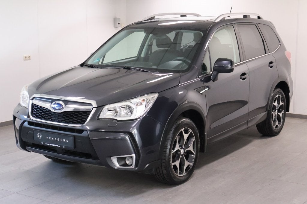 Subaru Forester 2.0 XT Sport Exec. | AWD | Leer | H&K Audio, Gebruikt, 4 cilinders, 2000 kg, Automatische klimaatregeling