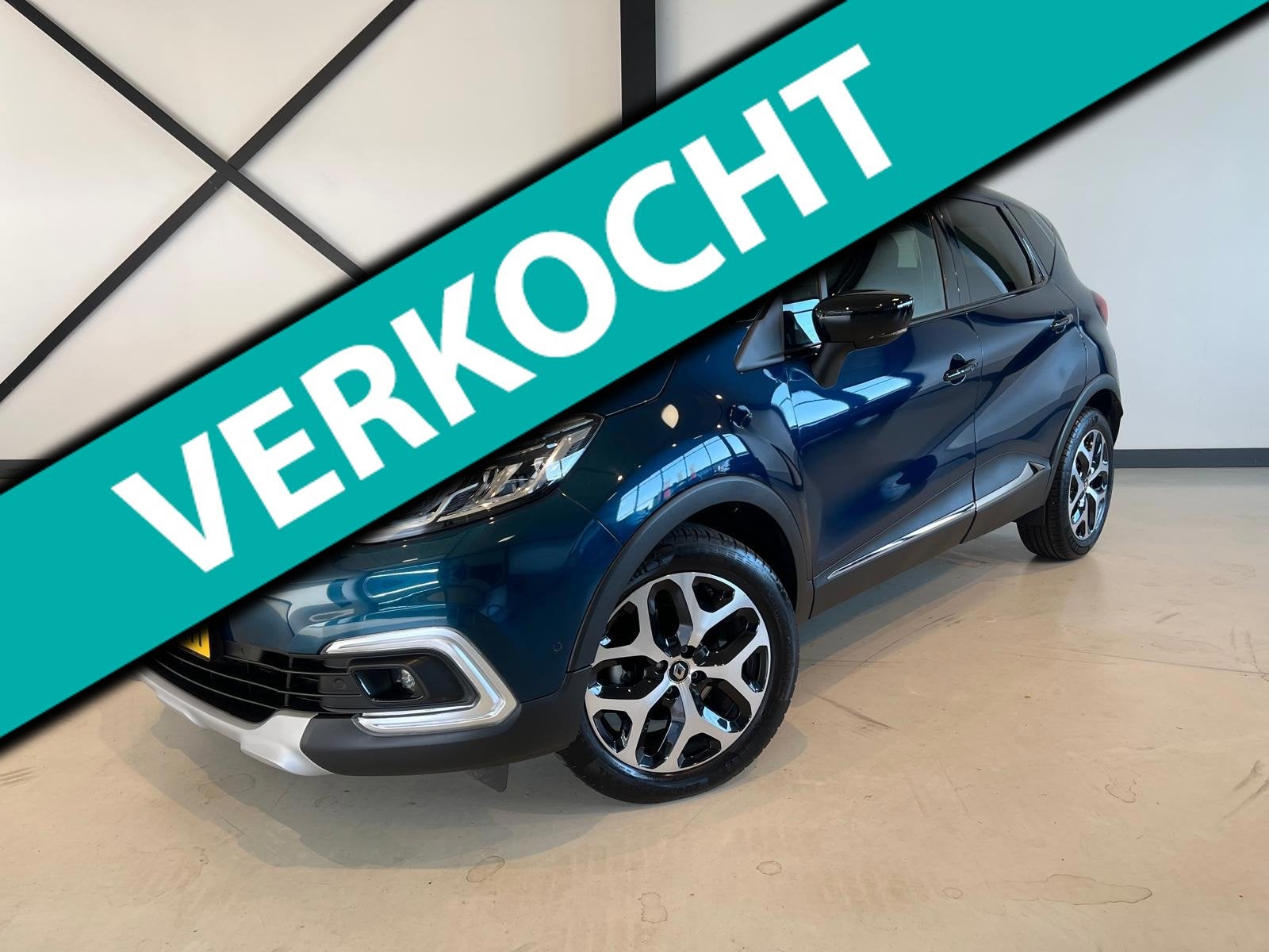 Renault Captur 1.3 TCe Intens|Eerste eigenaar|Dealer onderho, Dealer onderhouden, Stof, Gebruikt, 4 cilinders