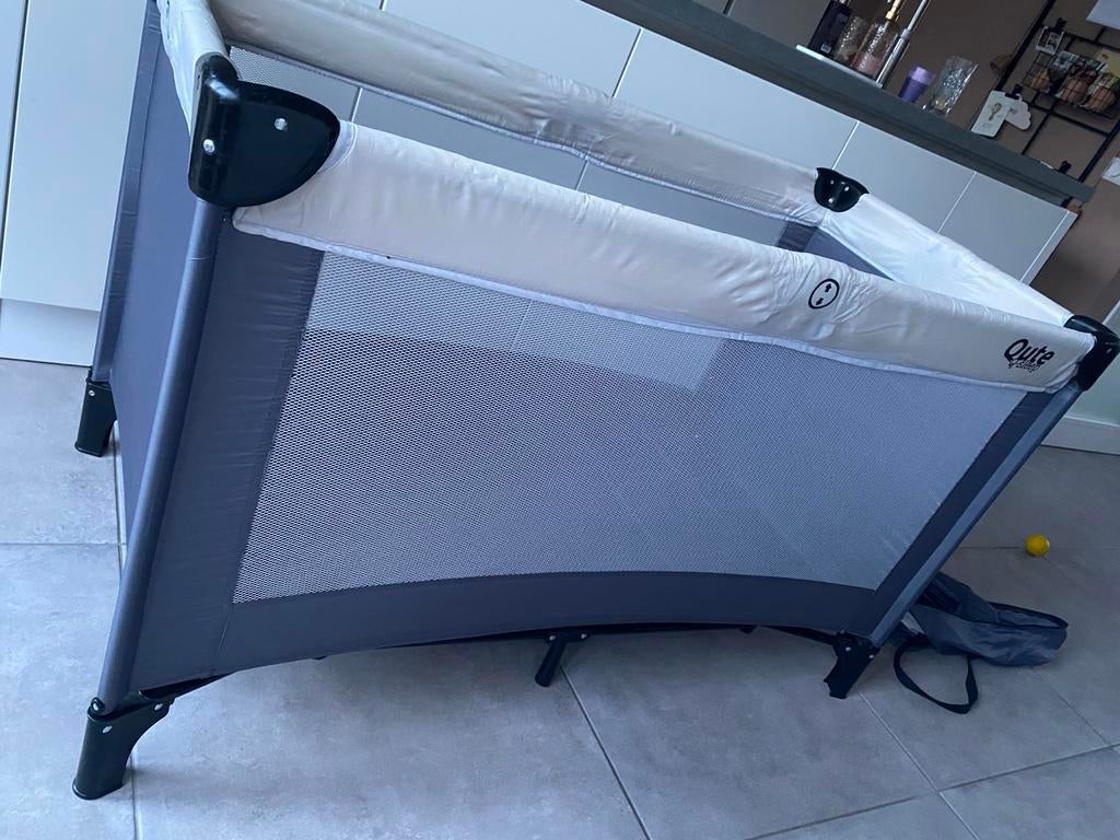 Camping bed Qute Q-Sleep, Kinderen en Baby's, Ophalen, Gebruikt