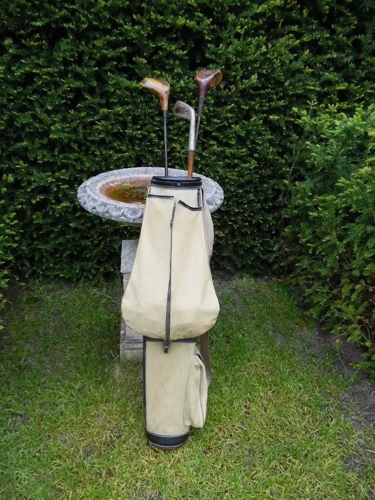 Vintage Golfset 1930-1940: Tas & 3 Houten Clubs