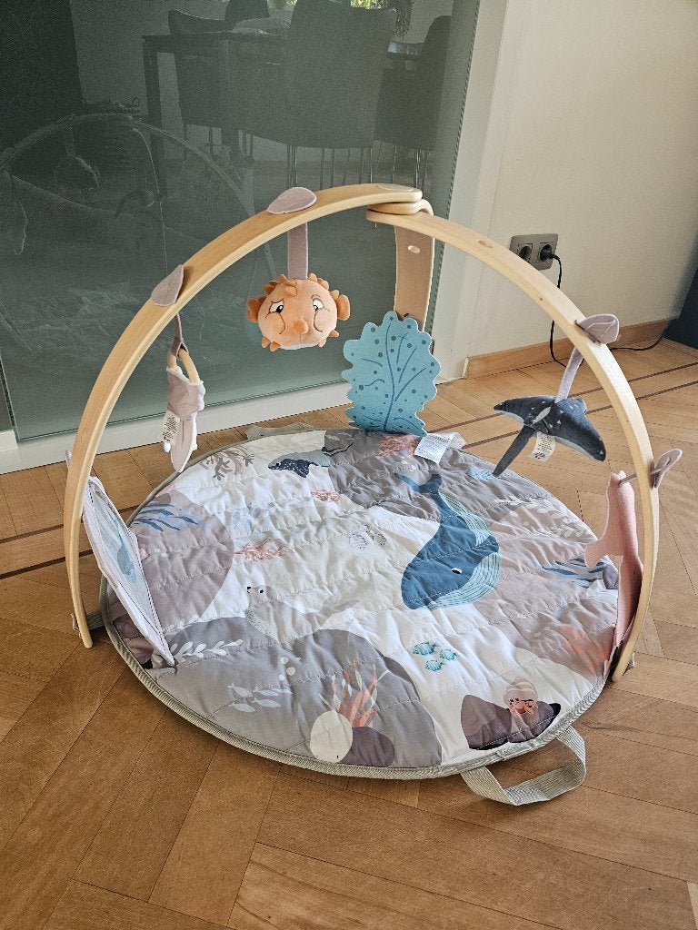 Bo jungle speelkleed+houten boog en buikkussen, Ophalen of Verzenden, Zo goed als nieuw