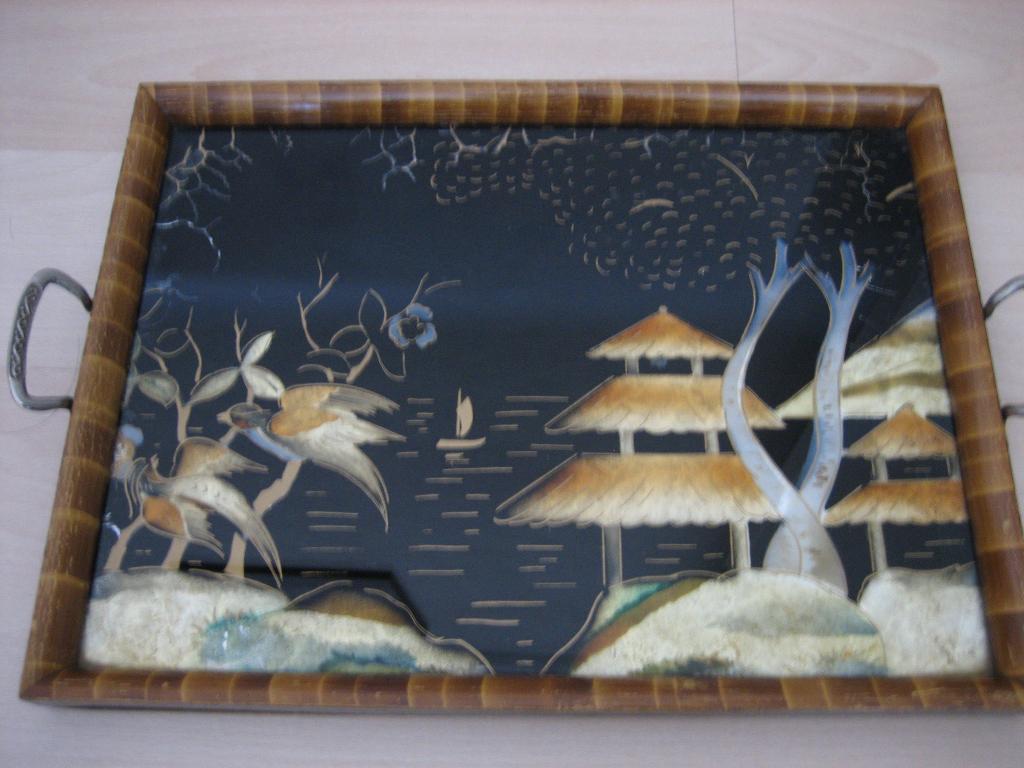 MOOI DIENBLAD UIT PARELMOER/BAMBOE/KOPER/GLAS 31/29,5 CM, Ophalen of Verzenden