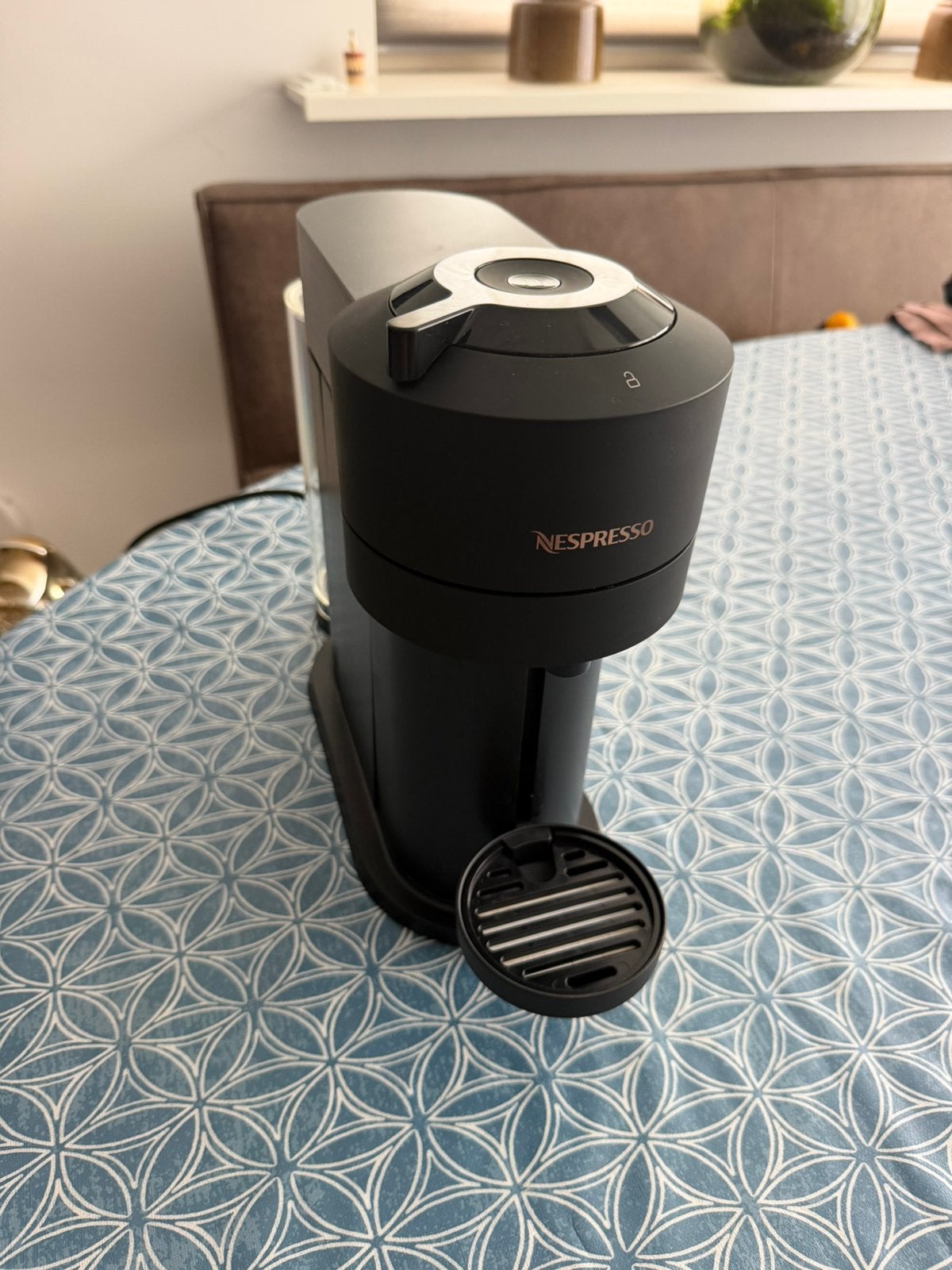 Nespresso Vertuo Pop+, Witgoed en Apparatuur, Gebruikt, Koffiemachine, Ophalen of Verzenden, Koffiepads en cups