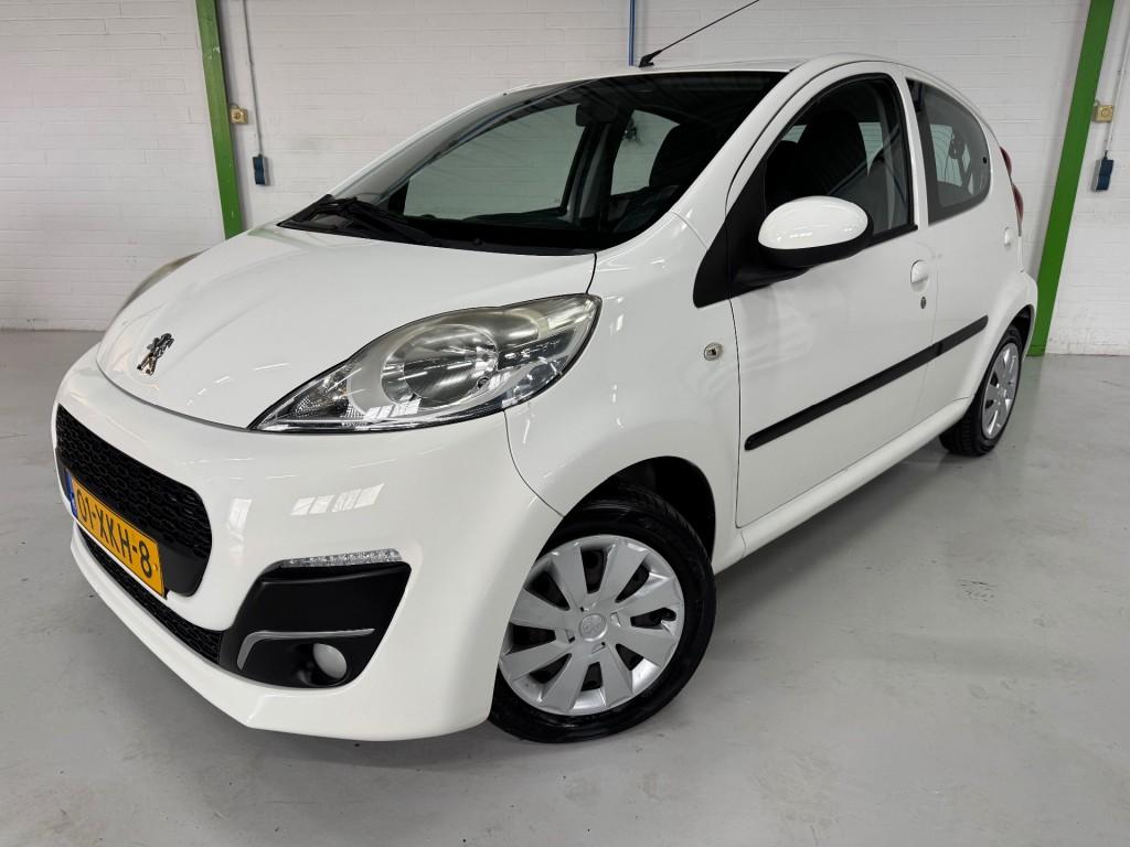 Peugeot 107 1.0 ACTIVE / Trekhaak / Airco / 5-deurs / Nette, Auto's, Peugeot, Voorwielaandrijving, Euro 5, Gebruikt, 4 stoelen
