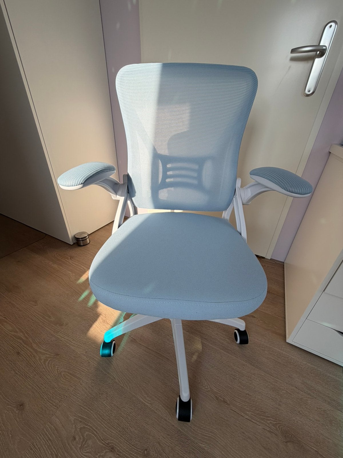 Ergonomische Bureaustoel lichtblauw NIEUW, Ophalen, Blauw, Nieuw, Bureaustoel