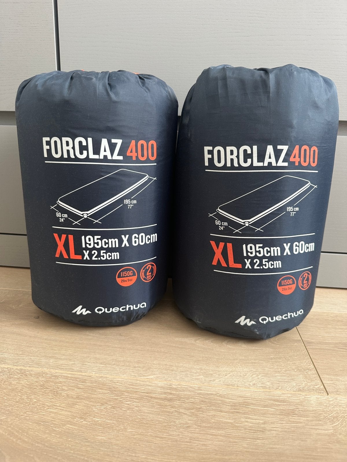 Quechua Forclaz 400 slaapmat (2 stuks), Caravans en Kamperen, Slaapmatten, Ophalen of Verzenden, Zo goed als nieuw, 1-persoons