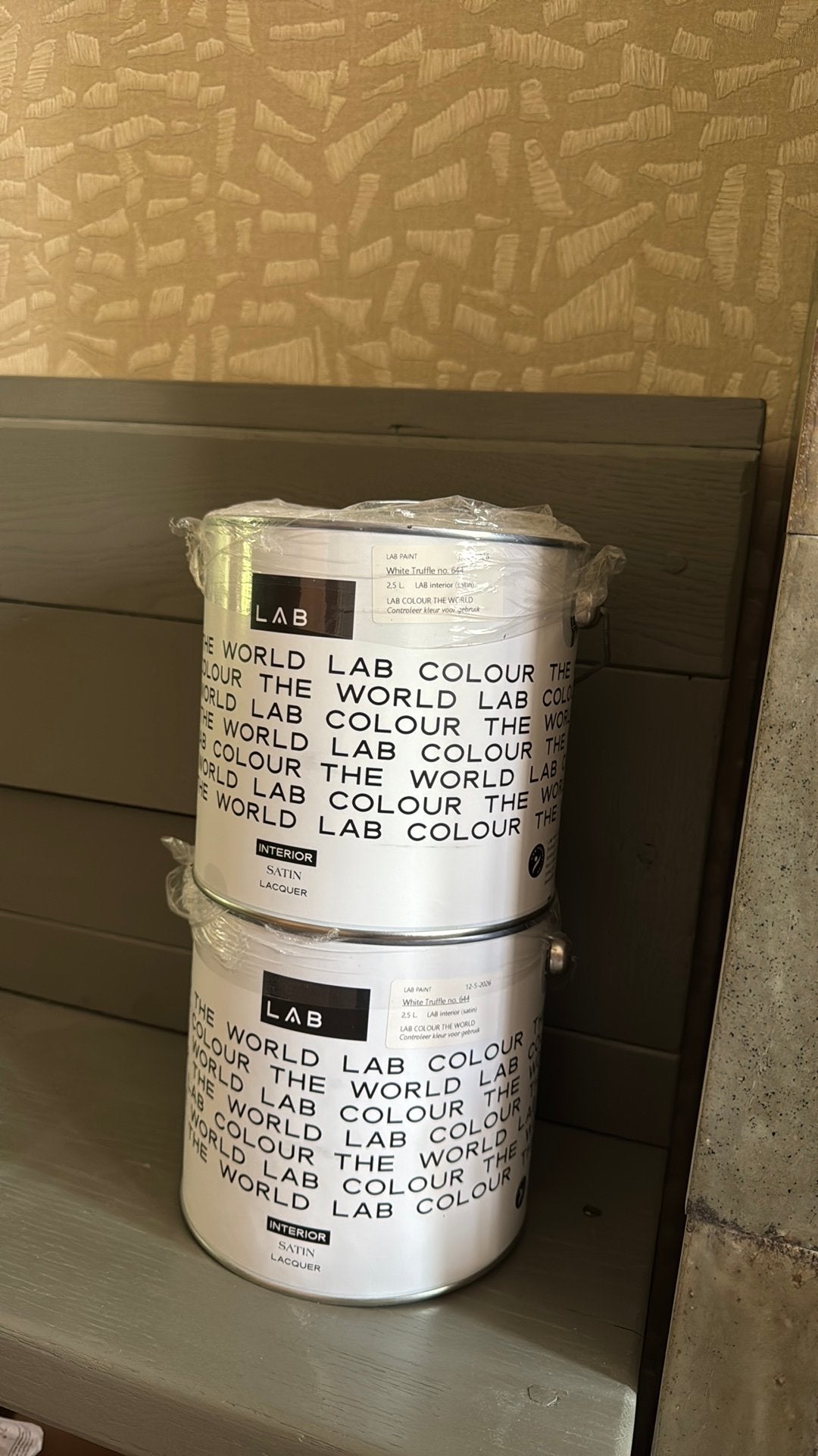 Lab verf zijdeglans binnen kleur White truffle | 5 ltr, 5 tot 10 liter, Ophalen of Verzenden, Nieuw, Overige kleuren