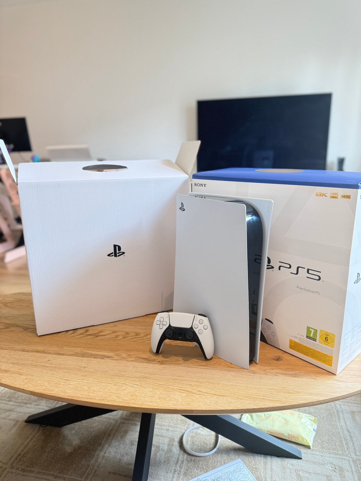 Playstation 5 OG 1 tb+controller en extra platen, Spelcomputers en Games, Spelcomputers | Sony PlayStation 5, Ophalen, Zo goed als nieuw