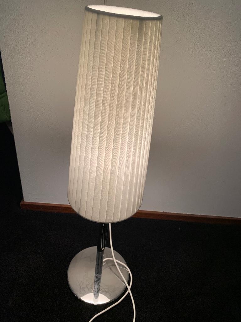 IKEA tafellamp, Ophalen, Zo goed als nieuw