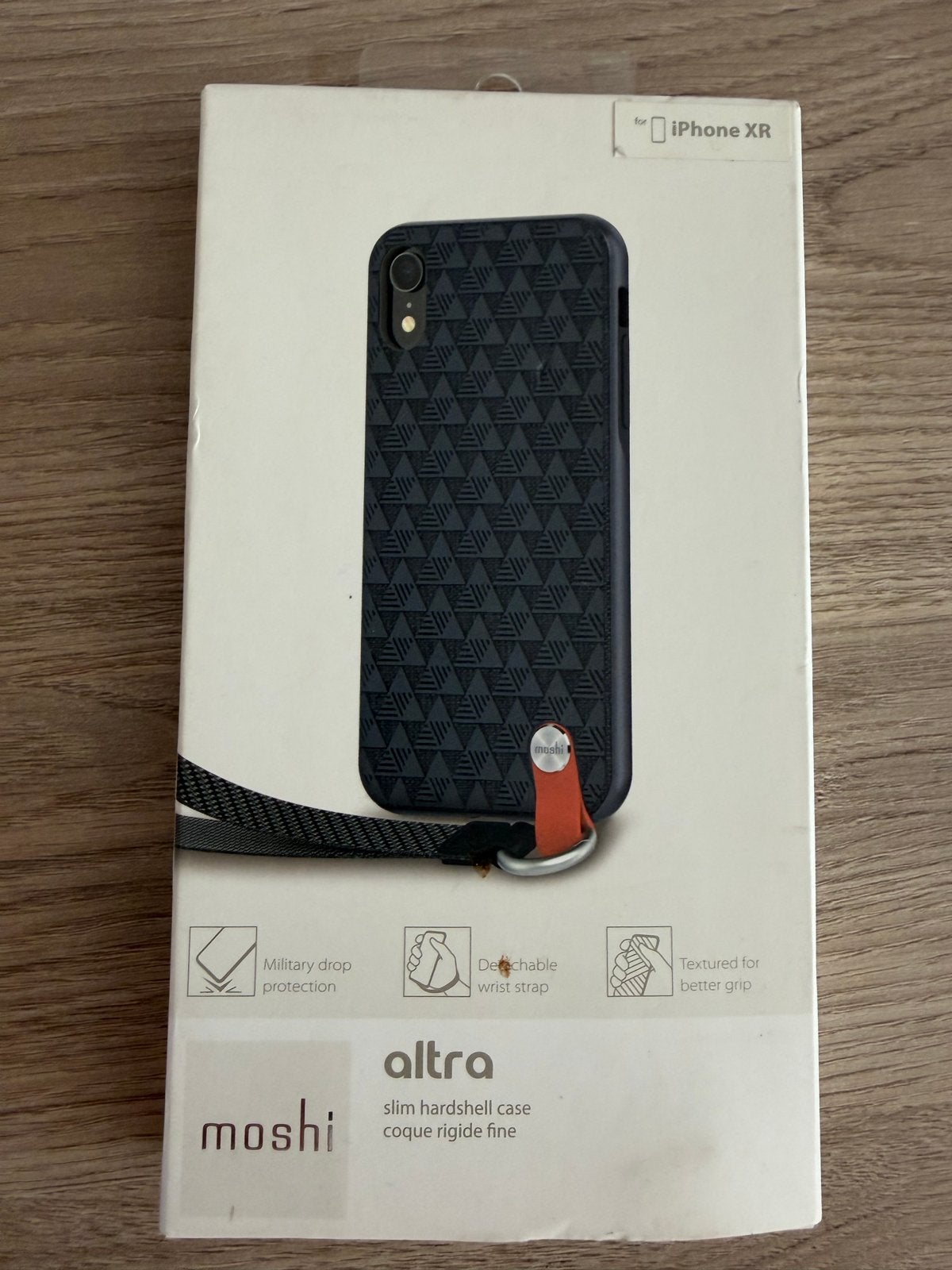Moshi Altra Slim Hardshell Case voor iPhone XR - Zwart, Telecommunicatie, Mobiele telefoons | Hoesjes en Frontjes | Apple iPhone