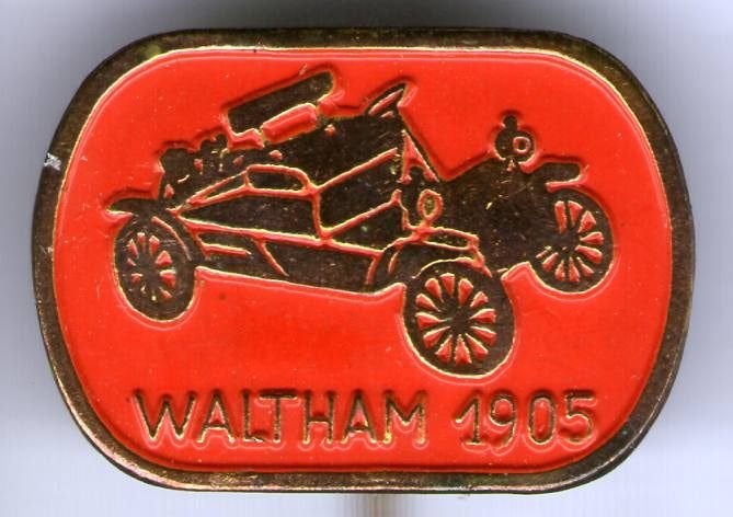 Waltham 1905 rood op koper oldtimer auto speldje ( D_172), Ophalen of Verzenden, Zo goed als nieuw, Transport, Speldje of Pin