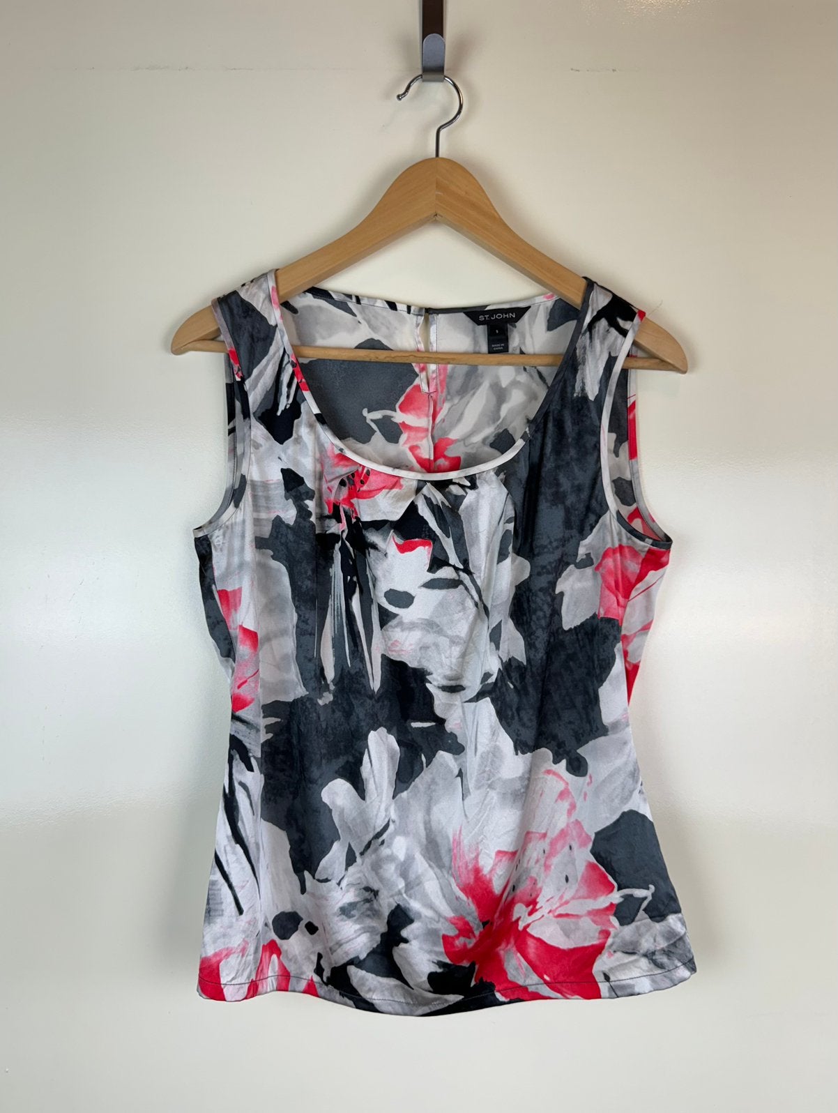 ST JOHN Silk Sleeveless Top Camisole Abstract Print Summer, Meerkleurig, Ophalen of Verzenden, Zo goed als nieuw, Maat 36 (S)