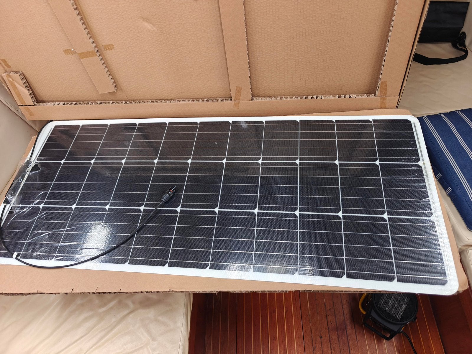 100watt seli flexibel zonnepaneel 12v, Ophalen of Verzenden, Zo goed als nieuw