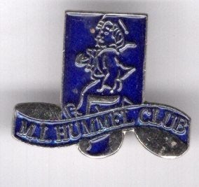 M.I. Hummel Club 5 blauw op zilverkl beeldjes speldje( W_349, Ophalen of Verzenden, Nieuw, Merk, Speldje of Pin