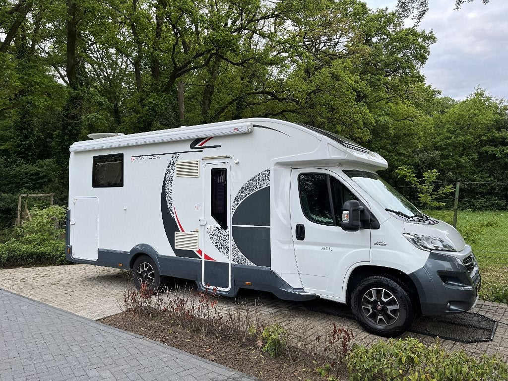 Fiat Rollerteam Granduca camper, Kluisje, Fiat, 7 tot 8 meter, Particulier