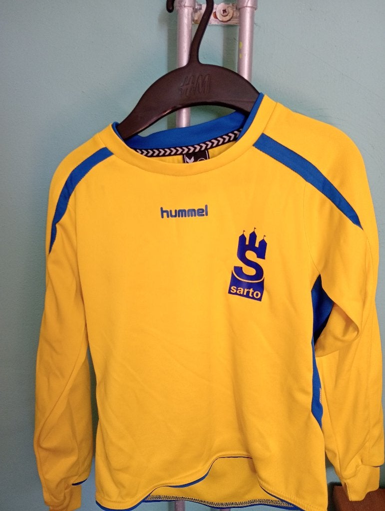 Voetbalkleding Sarto maat 116, Maat XS of kleiner, Ophalen of Verzenden, Zo goed als nieuw, Shirt