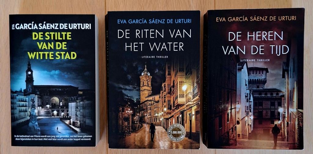 Eva García Sáenz de Urturi - Trilogie 'De witte stad', Boeken, Ophalen of Verzenden, Nieuw