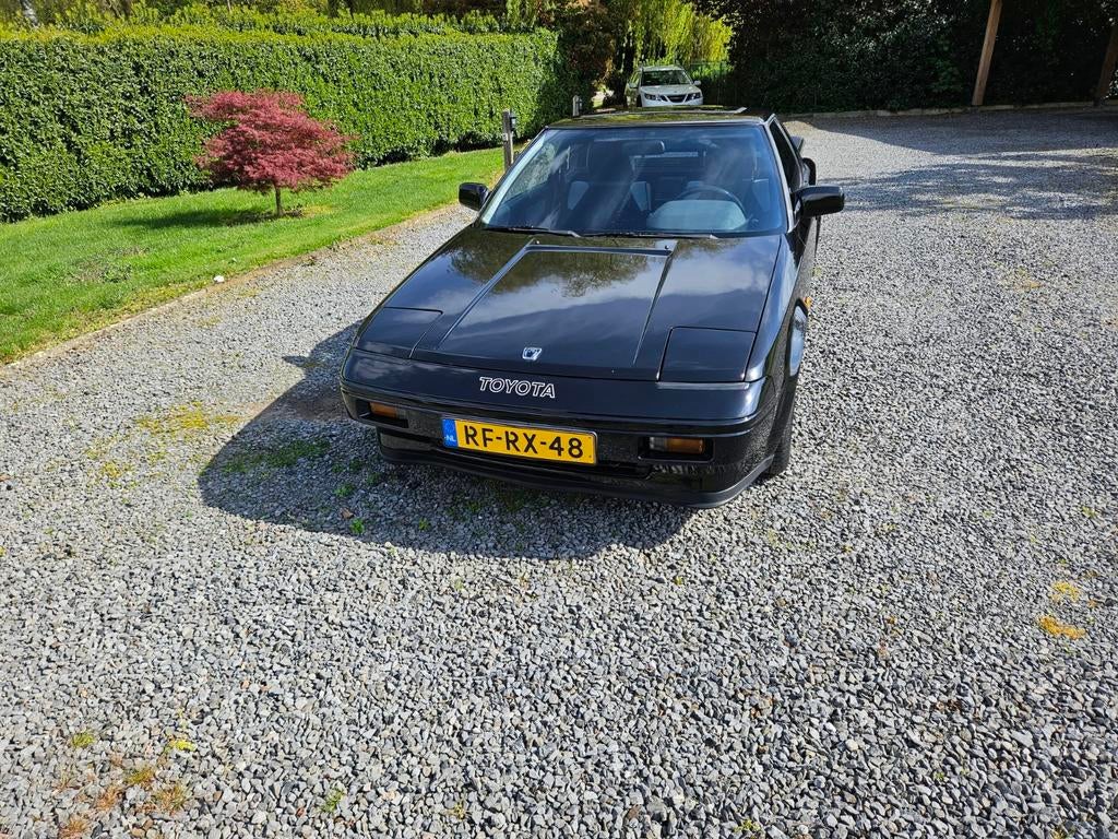 Toyota MR2 1.6 Twin CAM 1985 Zwart, Auto's, Toyota, Achterwielaandrijving, 4 cilinders, 400 kg, Zwart
