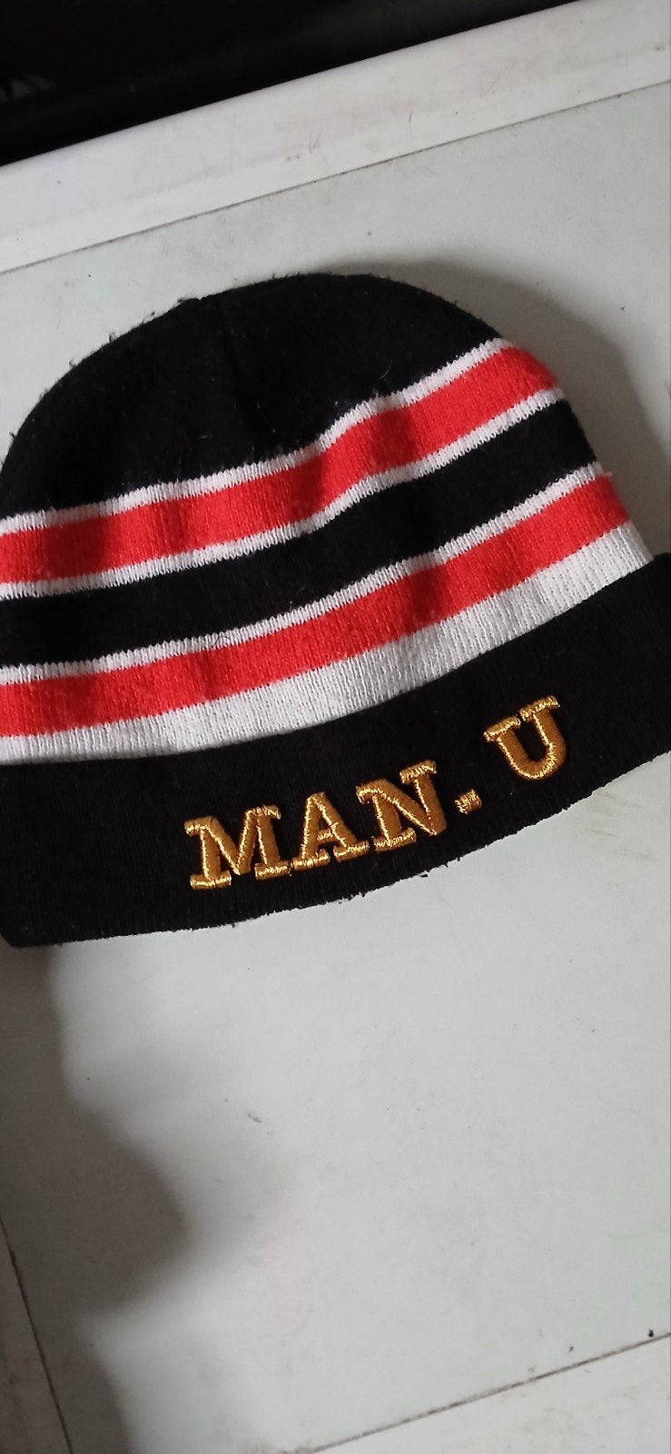 Man united muts nieuw, Ophalen of Verzenden, Nieuw, Muts